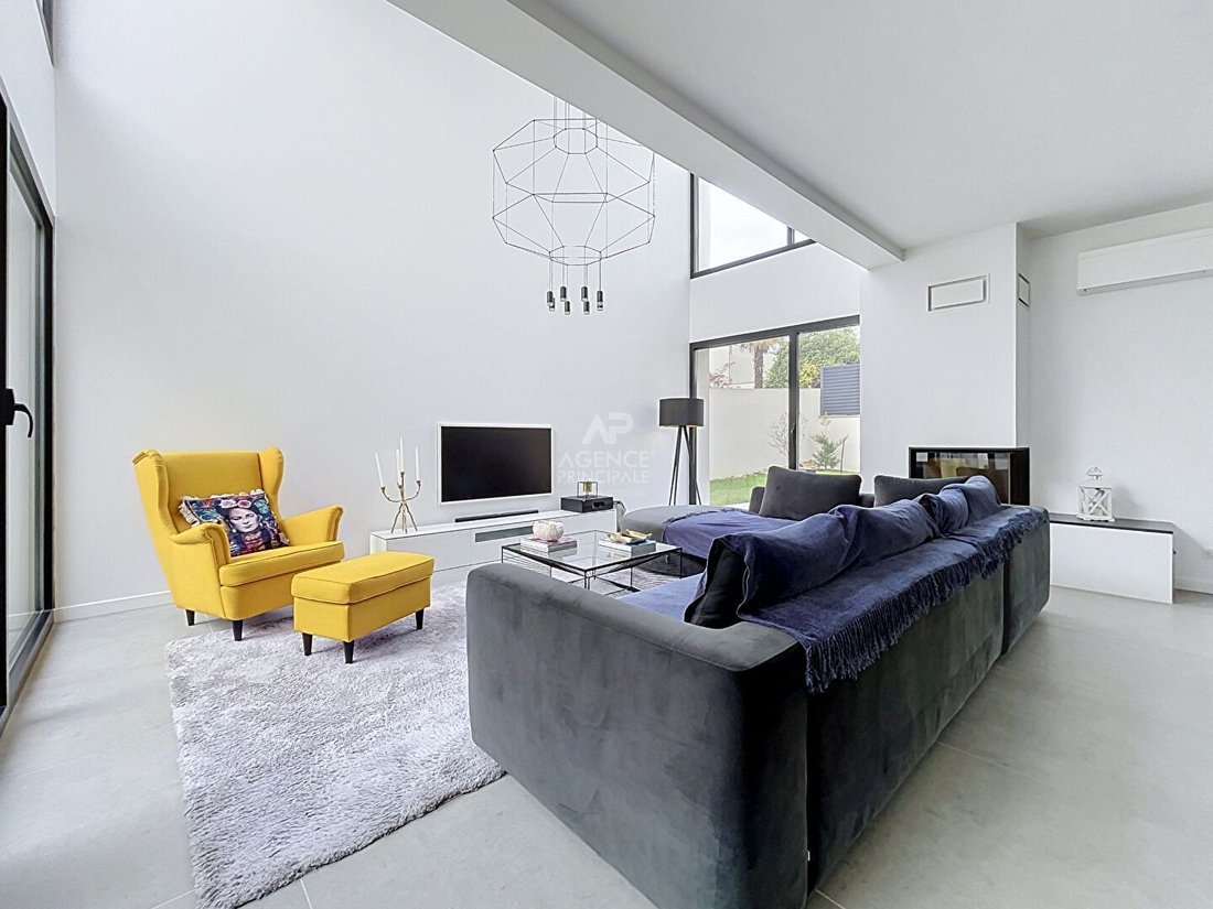 House in Montesson, Ile-de-France, France 2 - 19173273