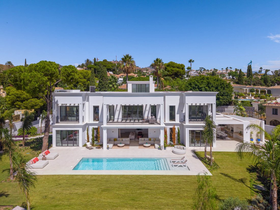 Villa in El Paraíso, Benahavis, Spain 1 - 19176756