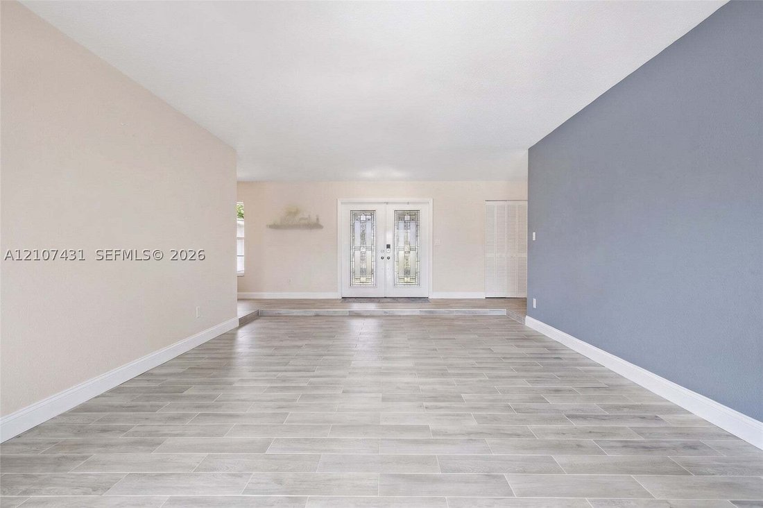 Casa a Pembroke Pines, Florida, Stati Uniti 3 - 19171707