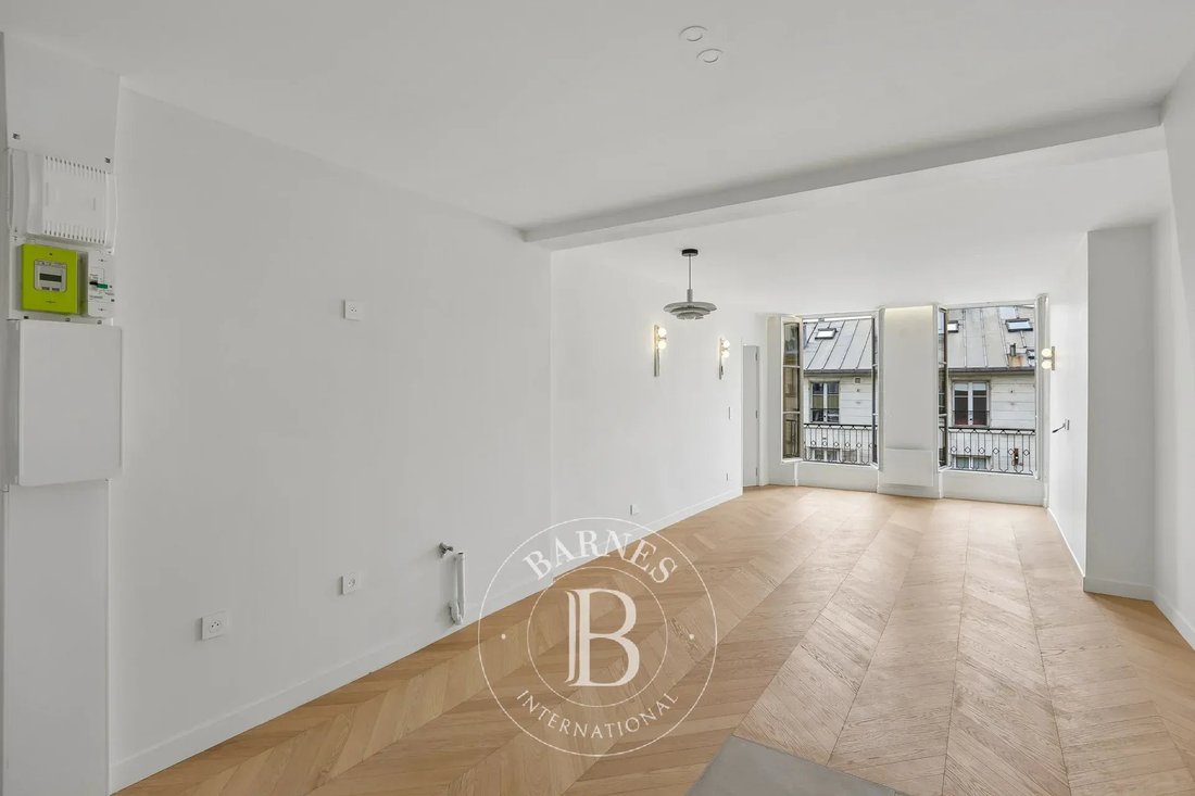 Apartment in Notre Dame, Versailles, France 1 - 19177033