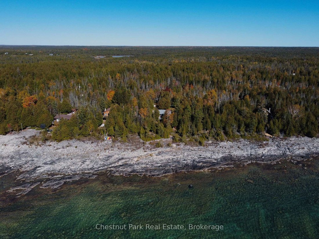 Haus in Northern Bruce Peninsula, Ontario, Kanada 1 - 19175588
