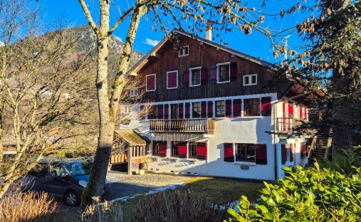 Chalet in Saint-Jean-d'Aulps, Auvergne-Rhône-Alpes, France 1