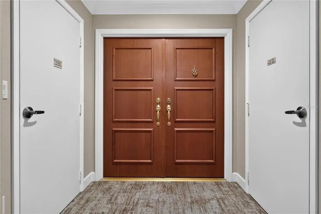 Condo in St. Petersburg, Florida, United States 4 - 19174277
