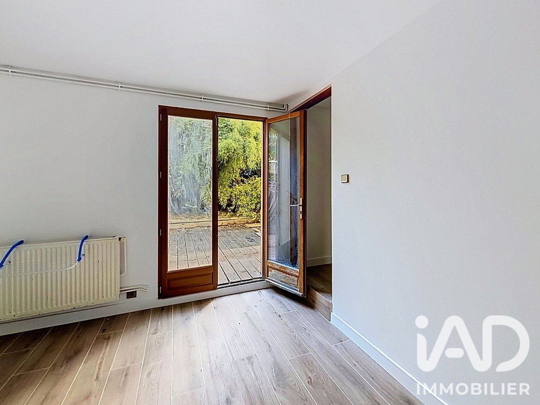 House in Arrondissement of Bobigny, Ile-de-France, France 4 - 19180784