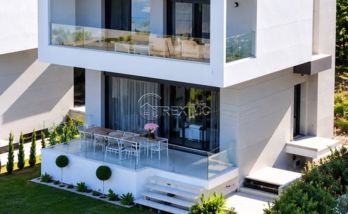 Villa in Pallini Municipal Unit, Macedonia and Thrace, Greece 1