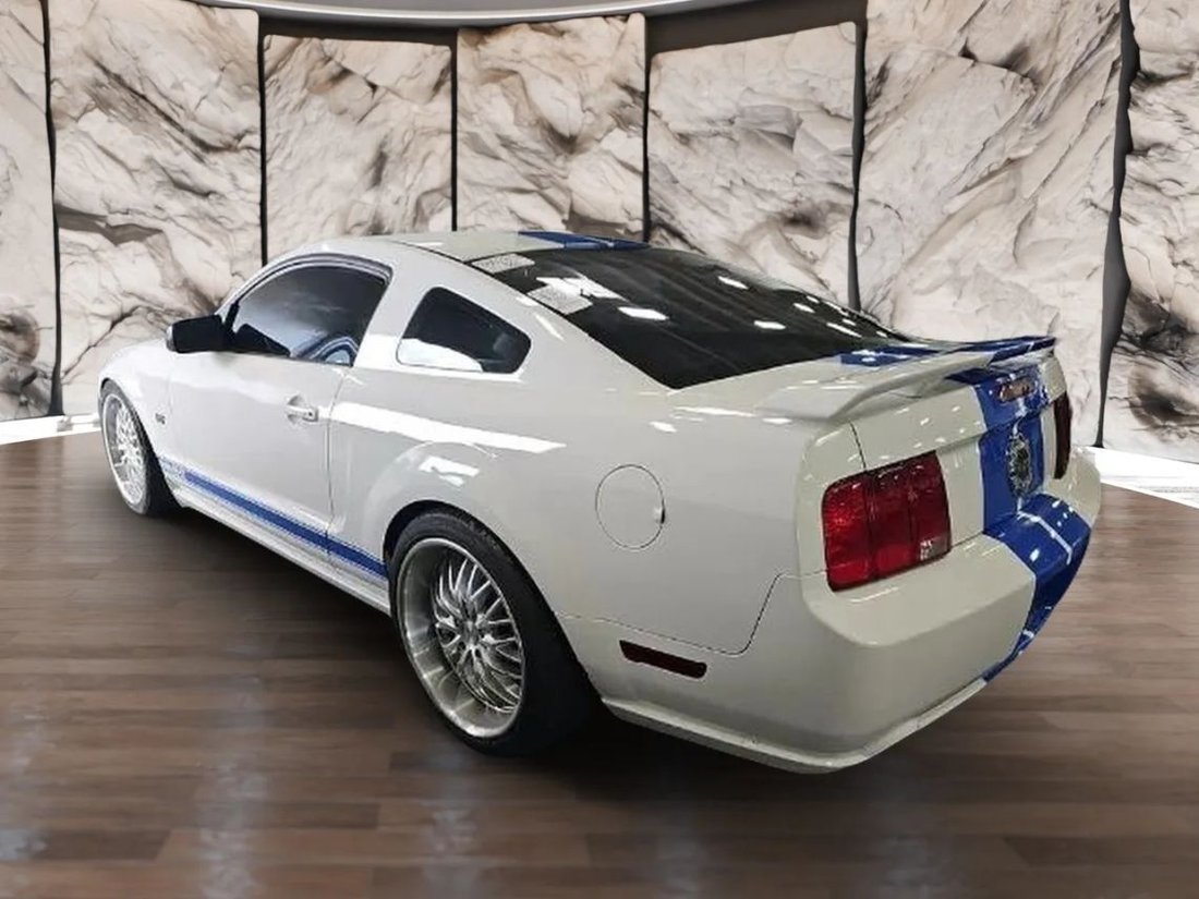 Coupe in Las Vegas, NV, United States 4 - 19173644