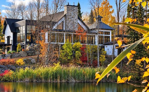 Casa en Saint-Étienne-de-Bolton, Quebec, Quebec, Canadá 1