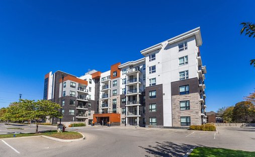 Condo in Burlington, Ontario, Canada 1