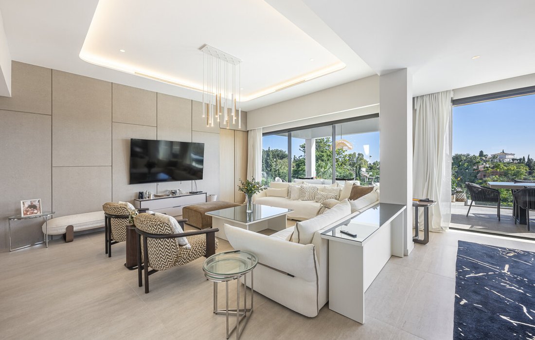 Villa in Elviria-Cabopino, Marbella, Spanien 2 - 19142758