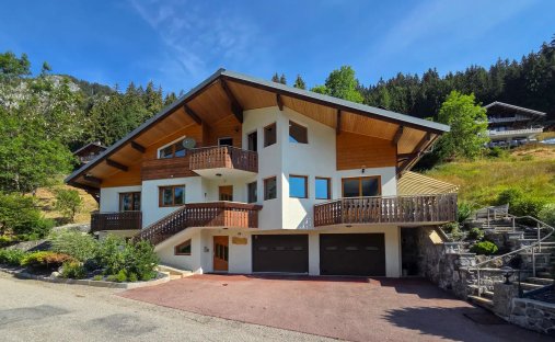 Chalet in La Chapelle-d'Abondance, Auvergne-Rhône-Alpes, France 1