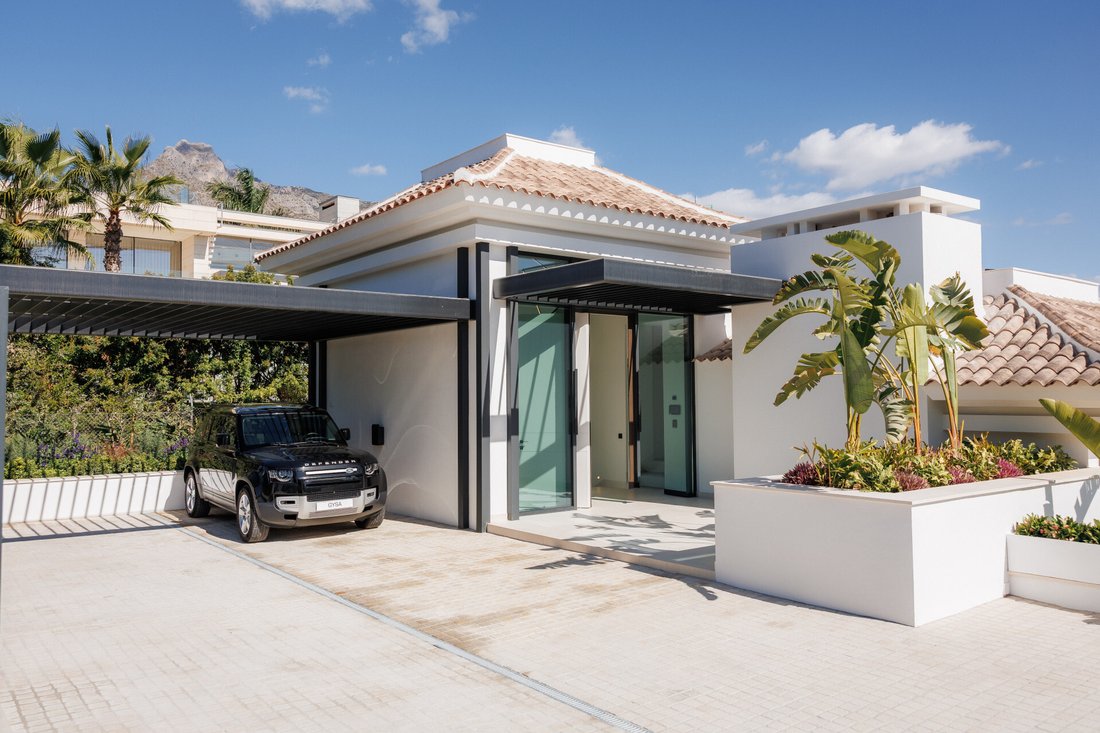 Villa in Marbella, Andalusia, Spain 2 - 19175337