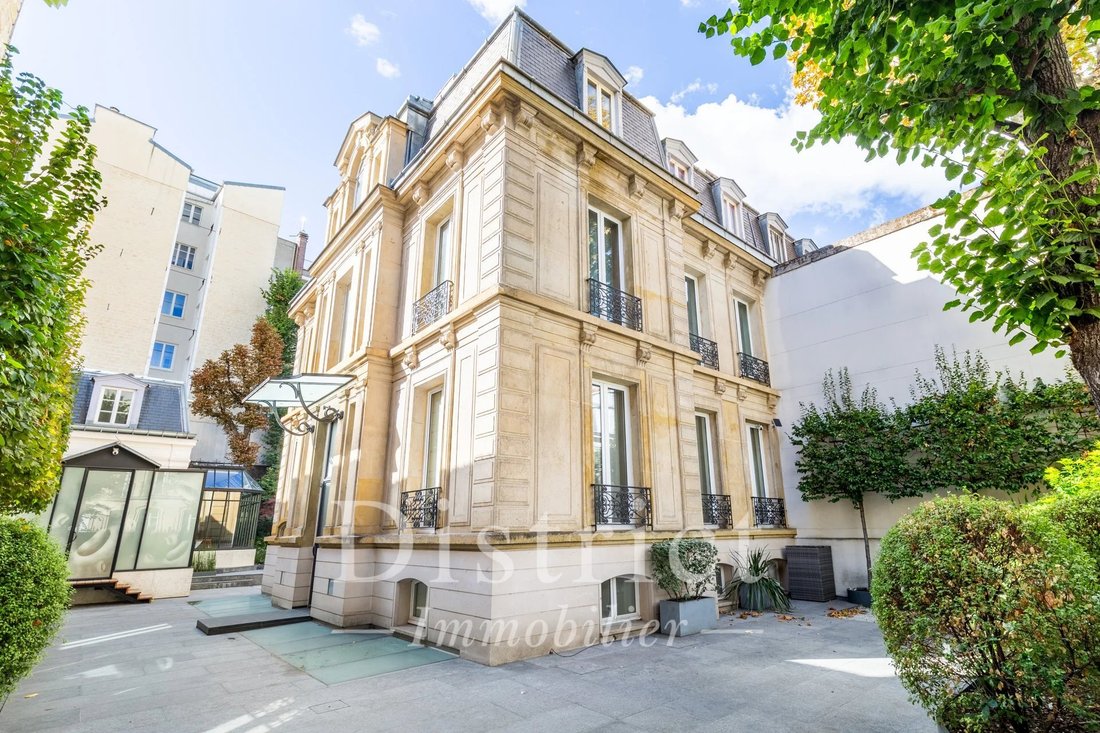 Estate in Porte Dauphine, Paris 16e Arrondissement, Paris 2 - 19169917