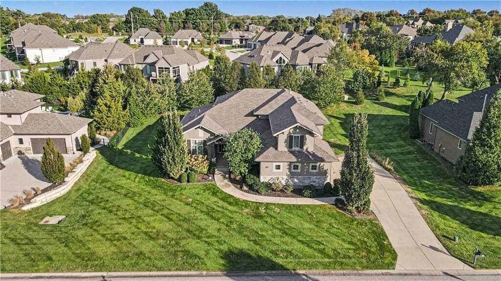 Maison à Overland Park, Kansas, États-Unis 1 - 19181629