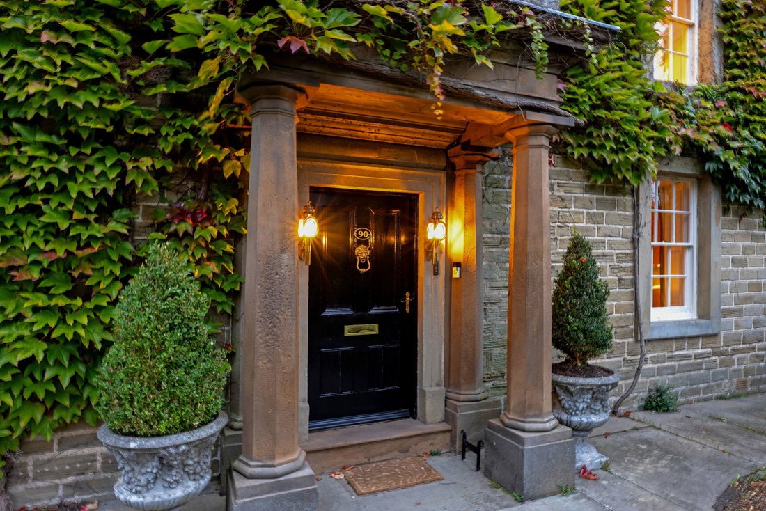 House in Derbyshire, England 2 - 19175014