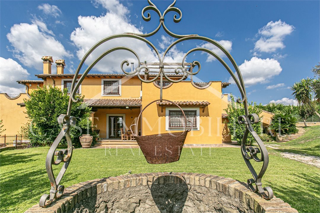 Villa en Sacrofano, Lacio, Italia 1 - 19177928