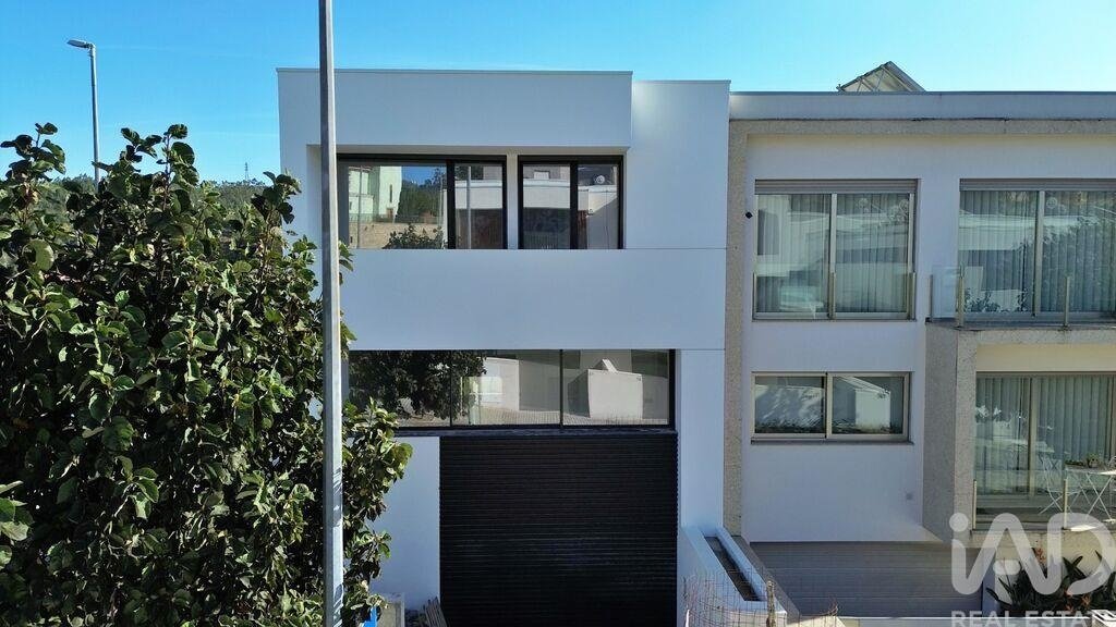 Townhouse in Fanzeres e Sao Pedro da Cova, Porto District, Portugal 4 - 19133977