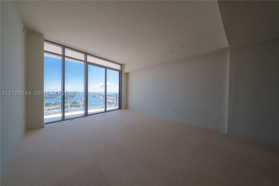 Condo in Miami, Florida, United States 4 - 19175541
