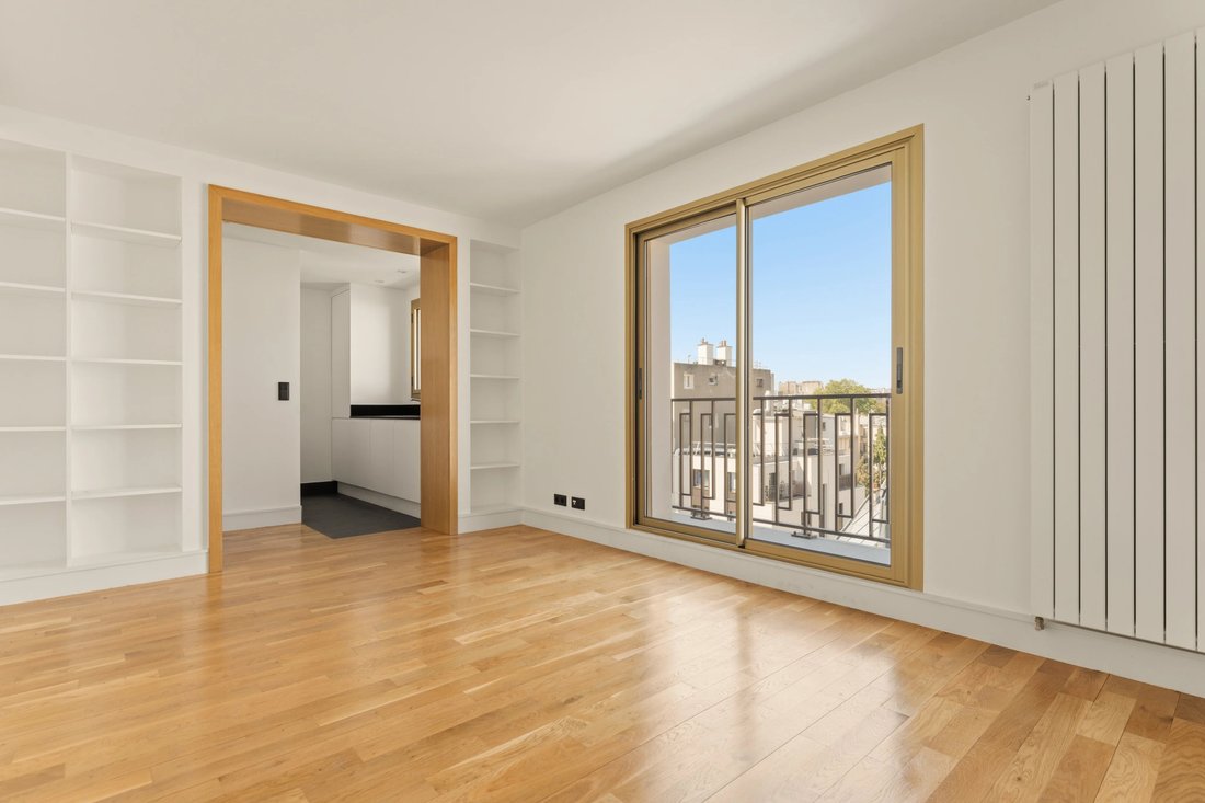 Appartamento a Paris 18e Arrondissement, Parigi, Francia 2 - 19169782