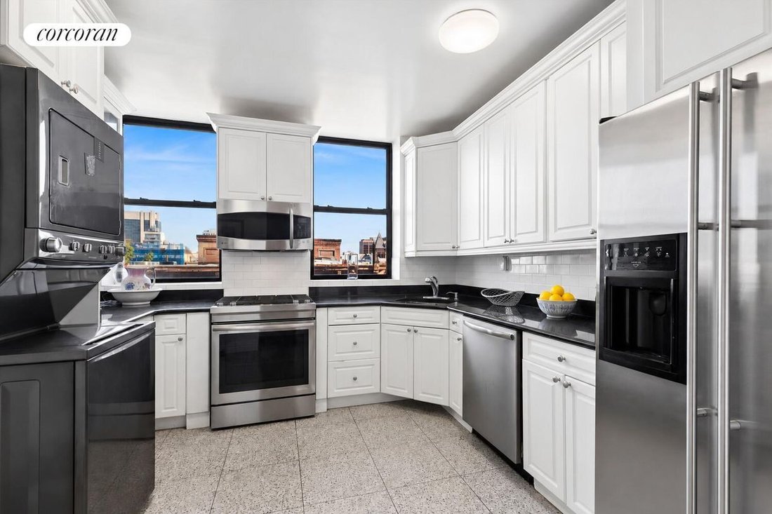 Condo in New York, New York, United States 3 - 19180348