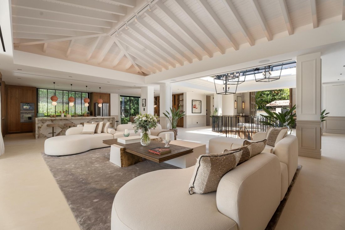 Villa in Nueva Andalucia, Marbella, Spain 3 - 19176793