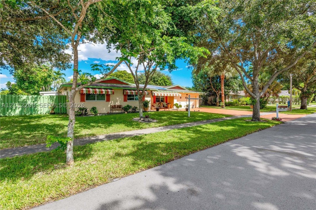 House in Plantation, Florida, United States 2 - 19174707