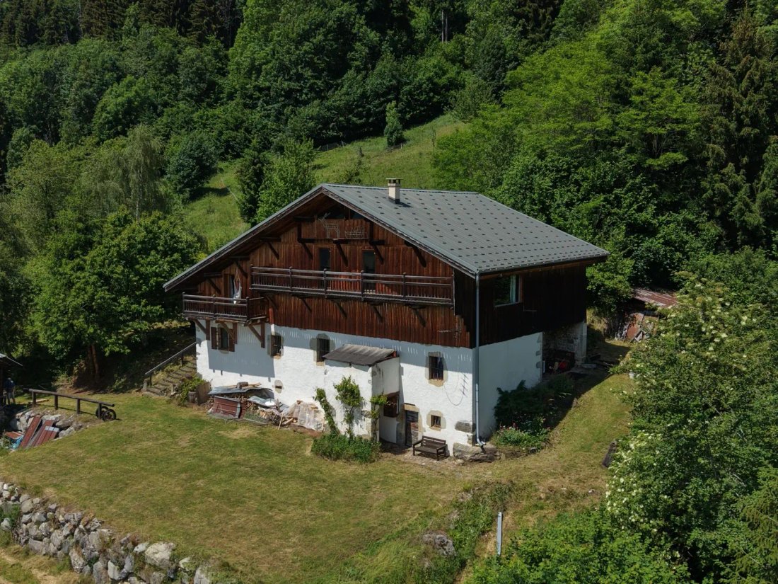 Maison à Taninges, Auvergne-Rhône-Alpes, France 2 - 19170376
