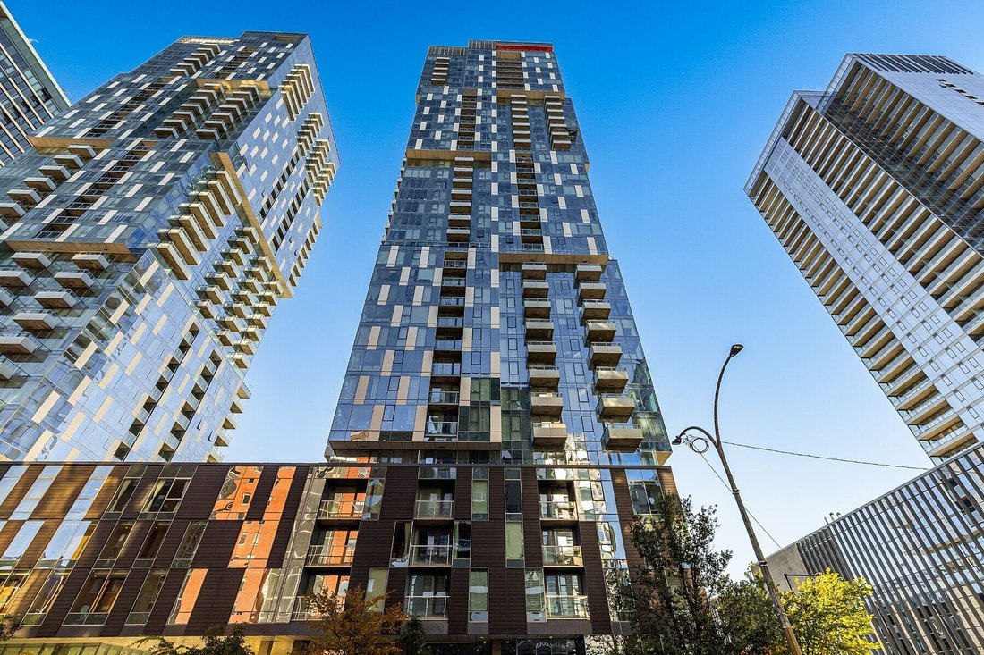 Condo in Montréal, Quebec, Canada 1 - 19176184