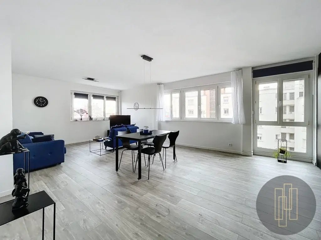 Appartement à Tête d'Or-Foch-Vitton, Lyon 6e Arrondissement, Lyon 3 - 19141188