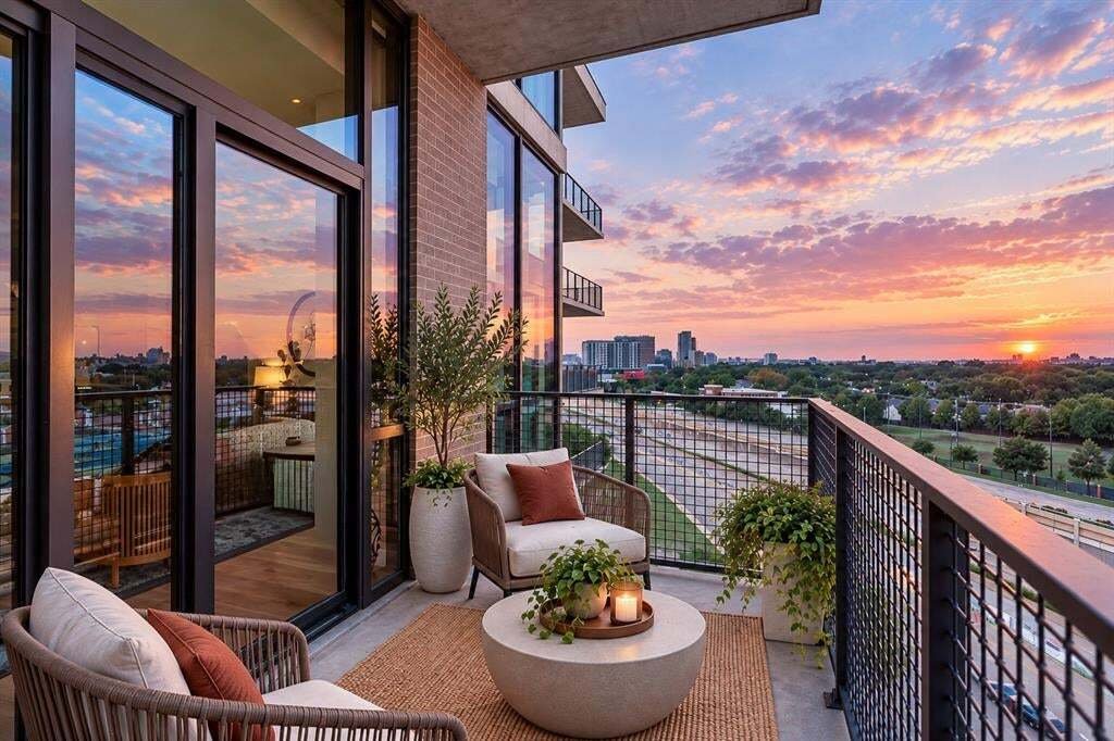 Condo in Dallas, Texas, United States 2 - 19172688
