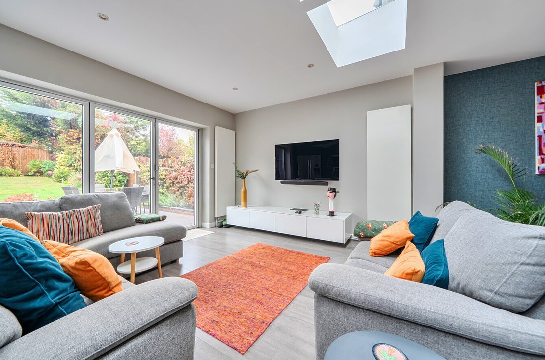 House in Barnet, England 2 - 19171723