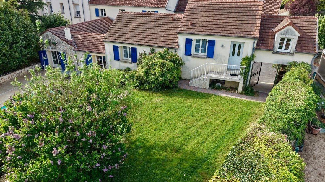 House in Gouvernes, Ile-de-France, France 5 - 19145497