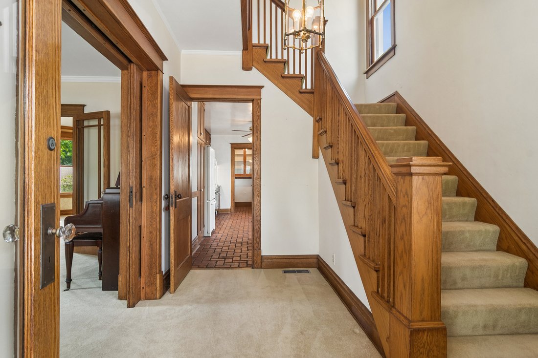 House in Palatine, Illinois, United States 4 - 19175513