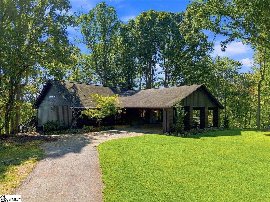House in Travelers Rest, South Carolina, United States 1 - 19177866