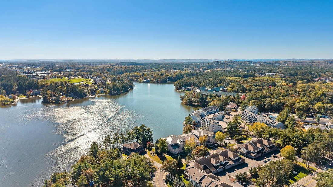 Townhouse in Wisconsin Dells, Wisconsin, United States 2 - 19171701