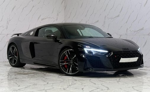 Audi R8 5.2 FSI V10 Performance Carbon Black Coupe 2dr Petrol S Tronic quattro Euro 6 (s/s) (620 ps) in Ruislip, United Kingdom 1