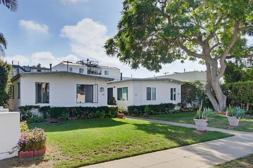 Coronado, California, United States 3 - 19179734