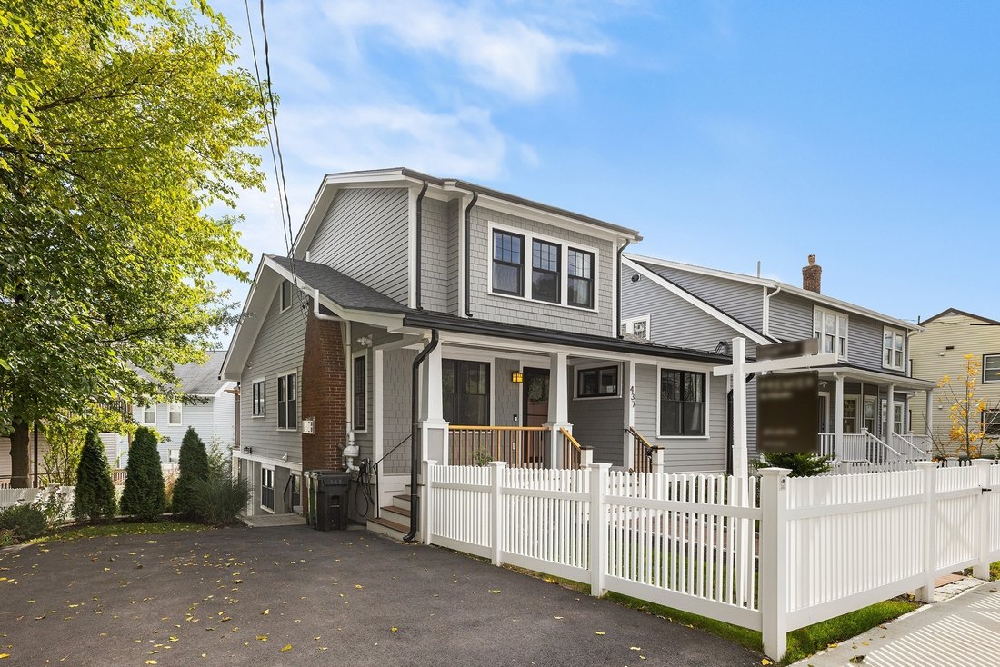 House in Watertown, Massachusetts, United States 2 - 19180555
