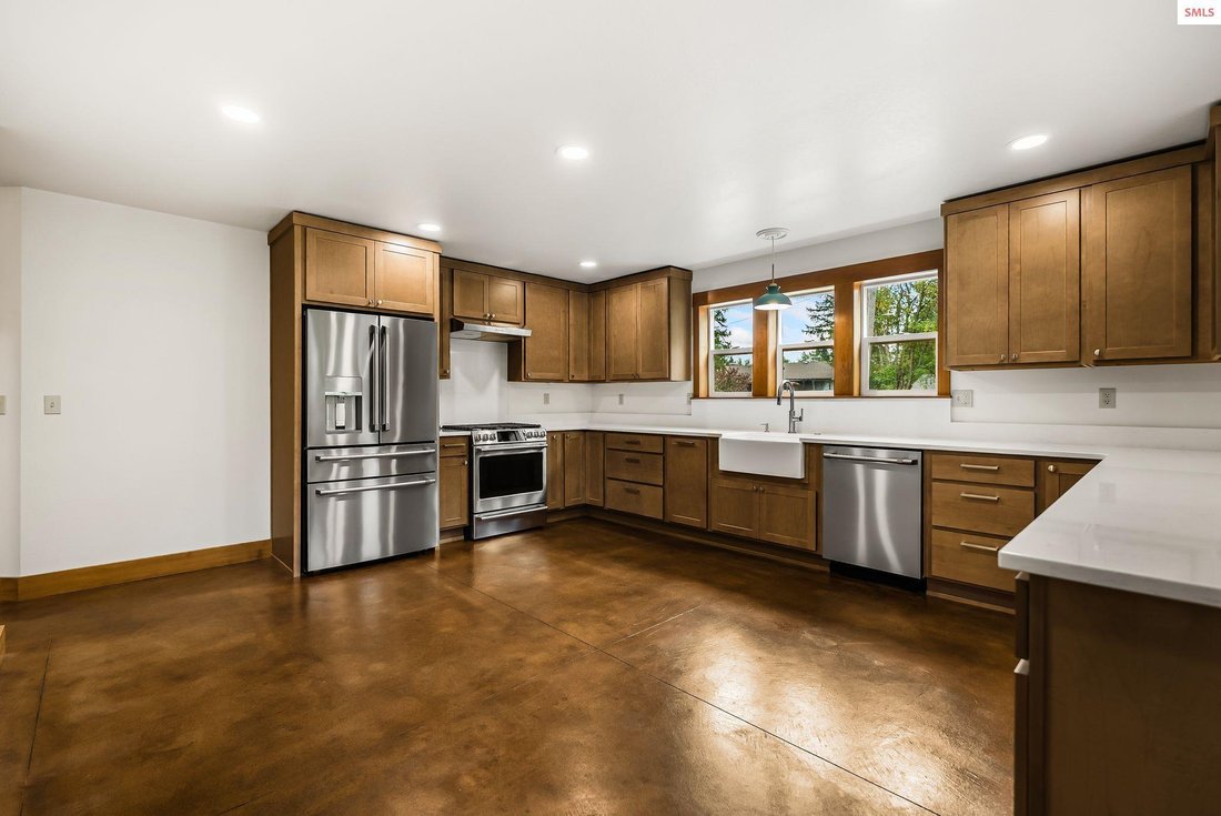 House in Sandpoint, Idaho, United States 4 - 18448609