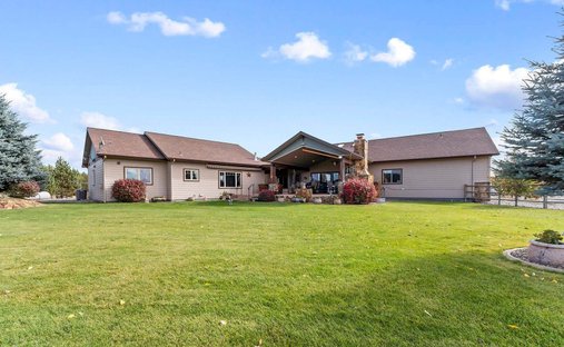House in Athol, Idaho, United States 1