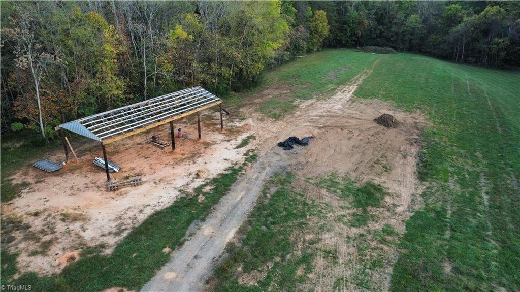 Casa en Walnut Cove, Carolina del Norte, Estados Unidos 5 - 19130686