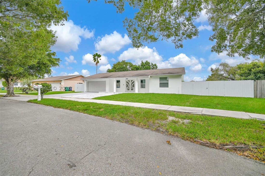 Casa a Cutler Bay, Florida, Stati Uniti 2 - 19174708