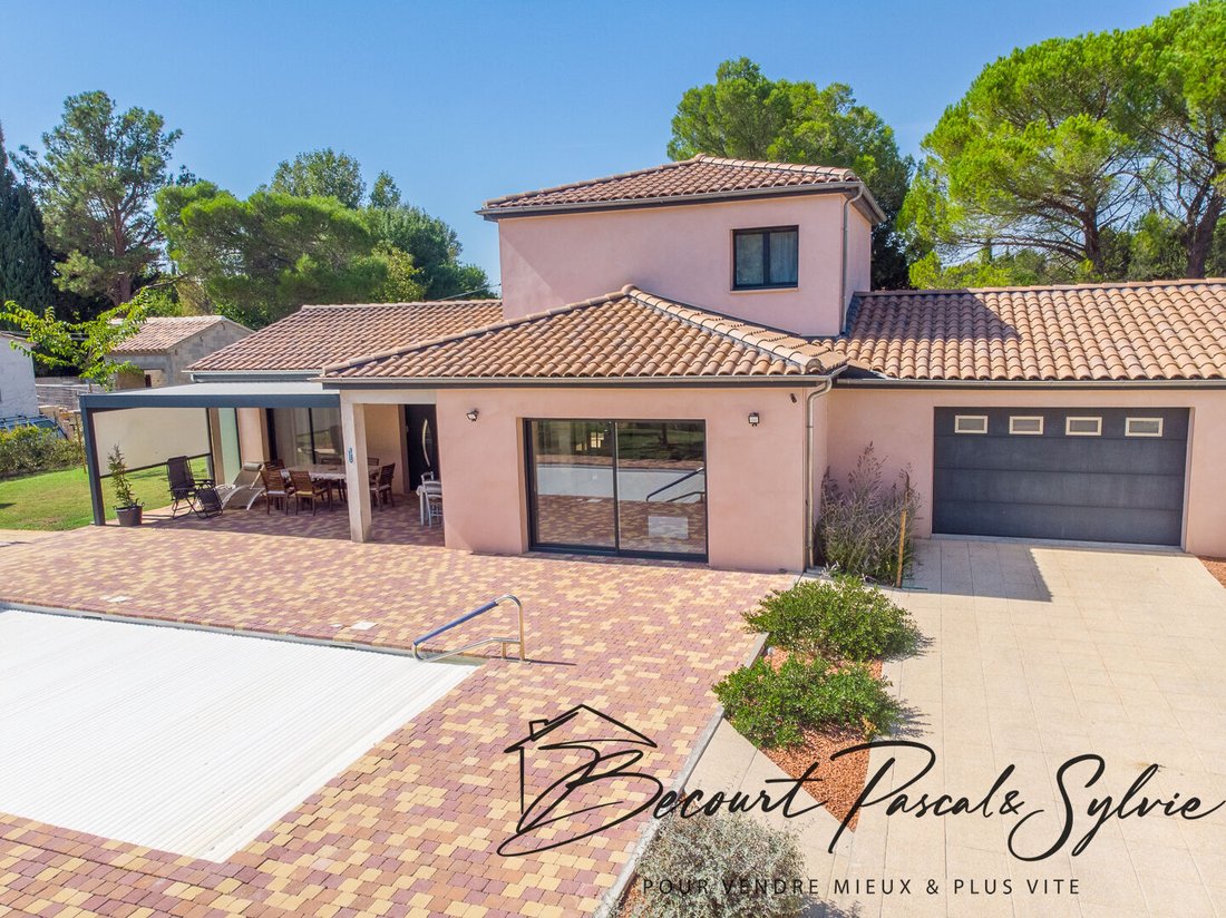 Villa in Nevons-route d'Apt, L'Isle-sur-la-Sorgue, France 2 - 19173535