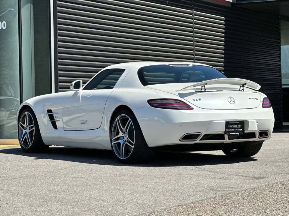 Coupe in San Luis Obispo, CA, United States 3 - 19171076