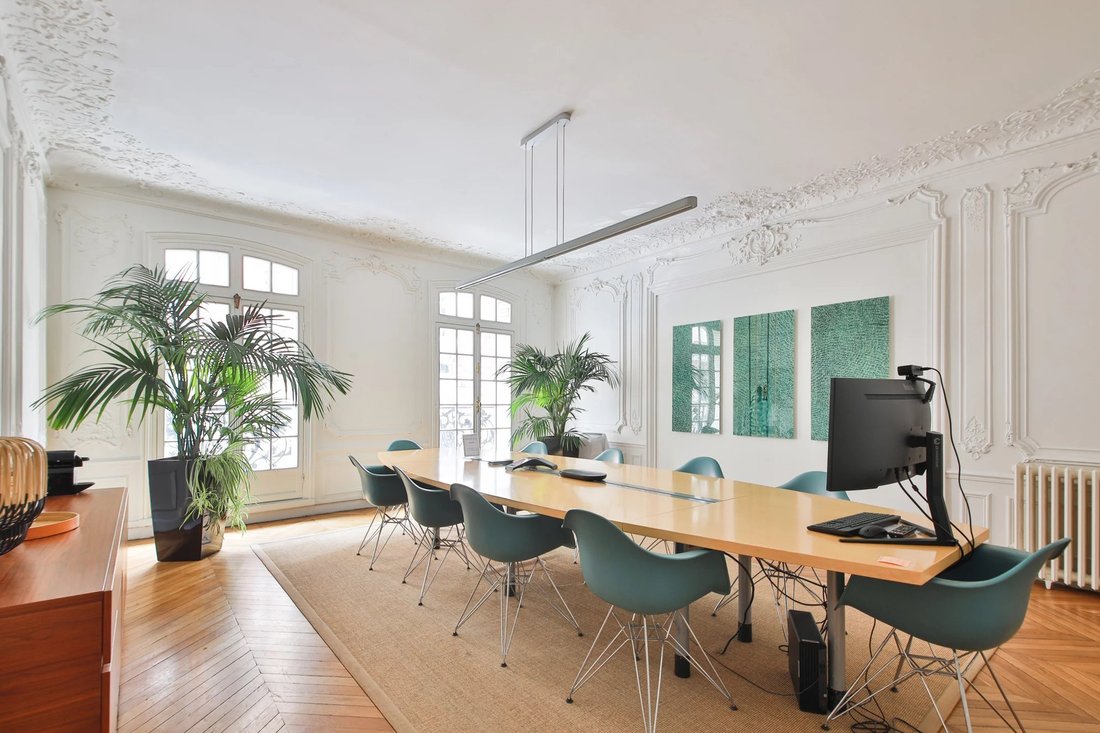 Apartment in Muette Nord, Paris 16e Arrondissement, Paris 1 - 19145222