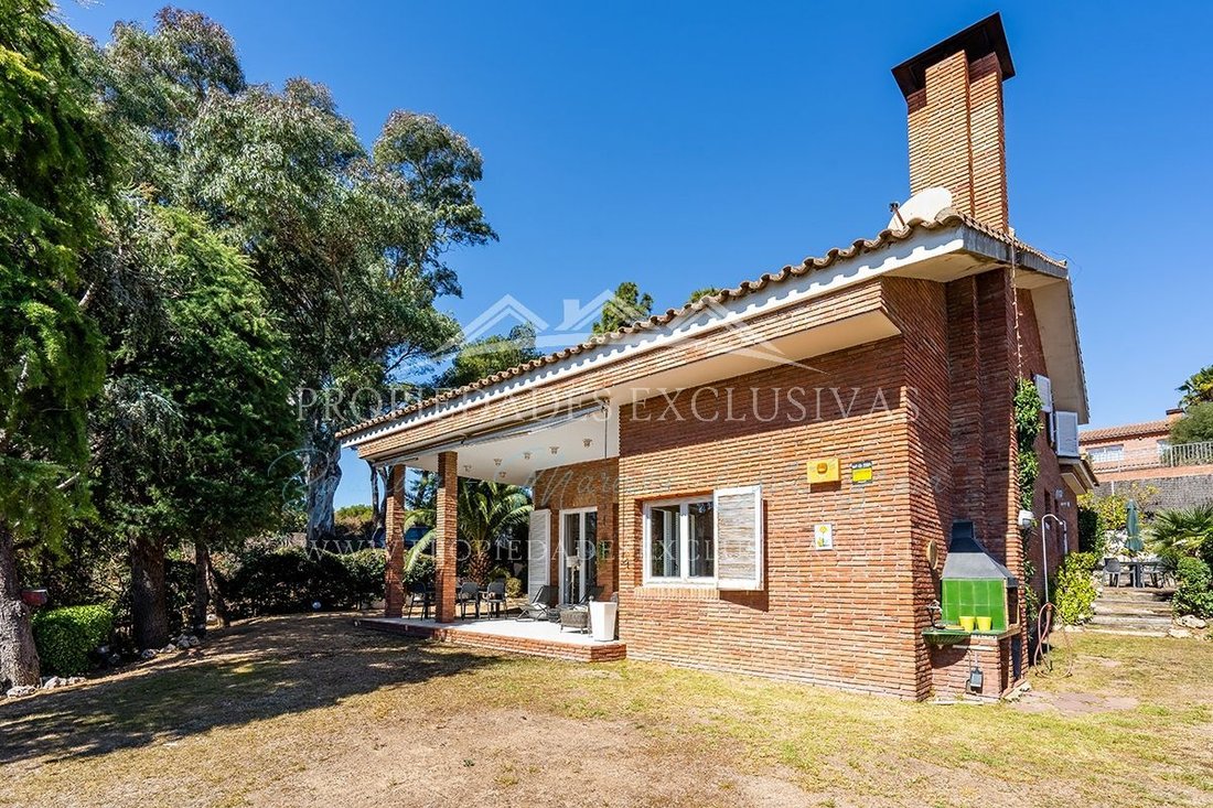 Chalet in el Masnou, Catalonia, Spain 2 - 18311942