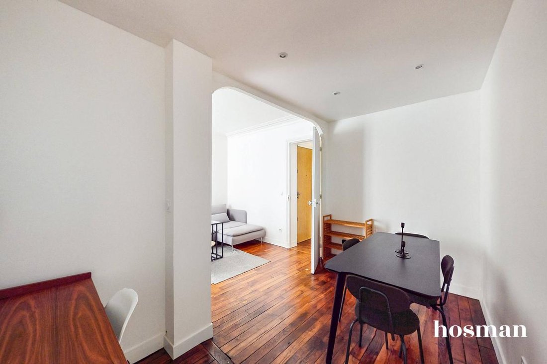Apartment in La Fourche-Guy Môquet, Paris 17e Arrondissement, Paris 5 - 19170017