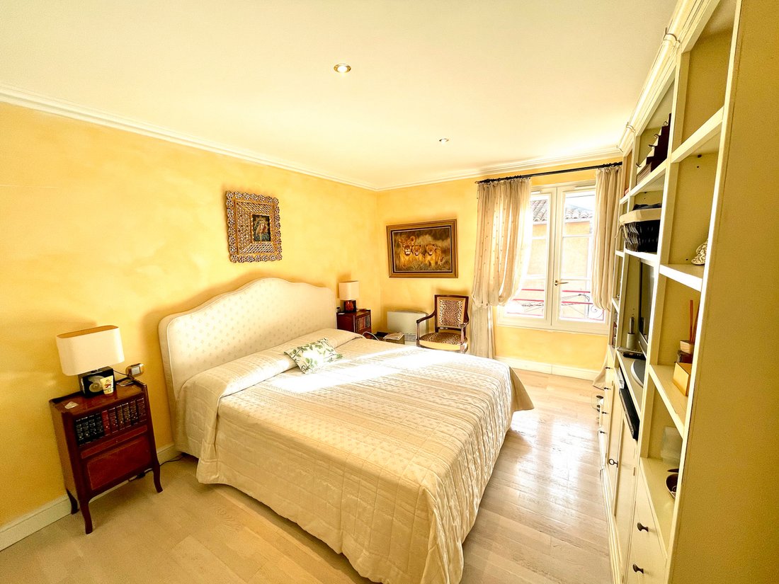 Appartement à Zone Est Diffuse, Saint-Tropez, France 4 - 19170254