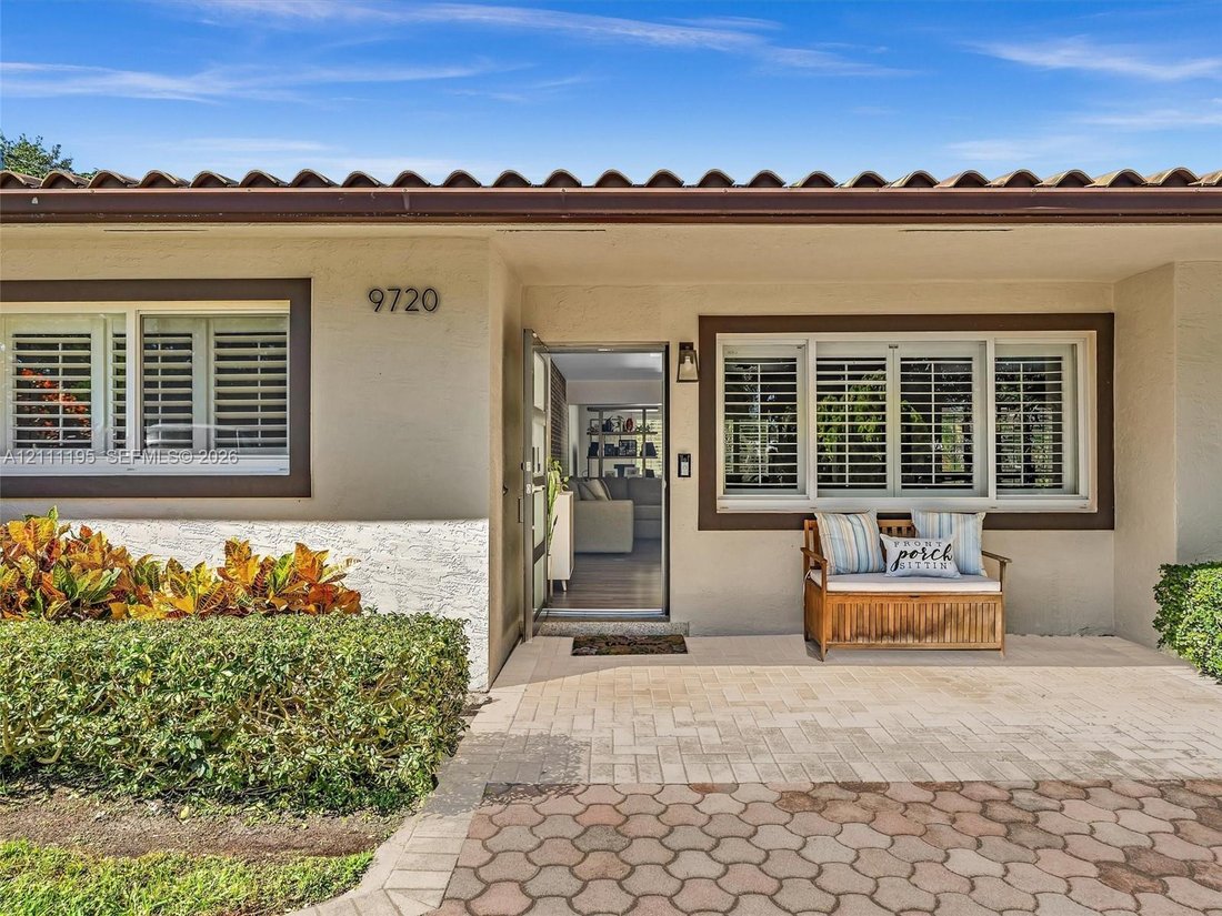 Casa a Coral Gables, Florida, Stati Uniti 1 - 19173227