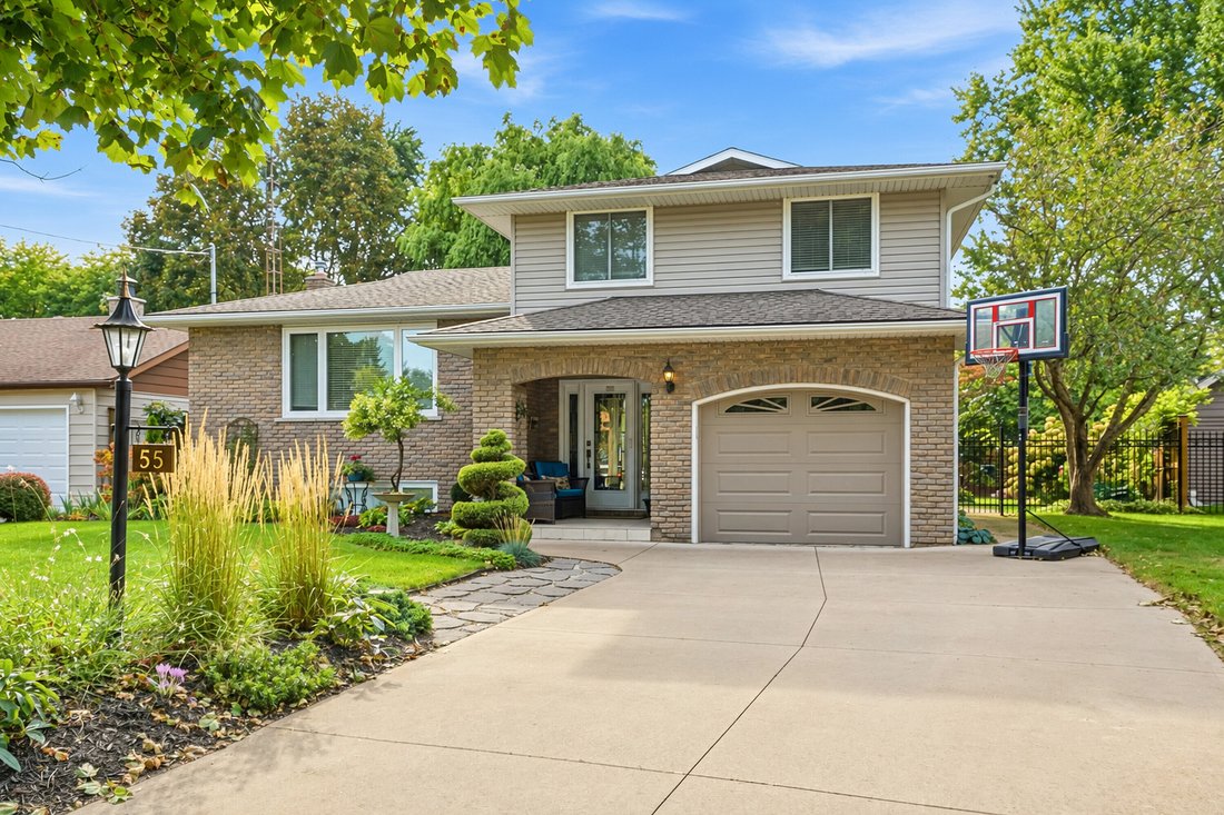 House in St. Catharines, Ontario, Canada 2 - 19170529