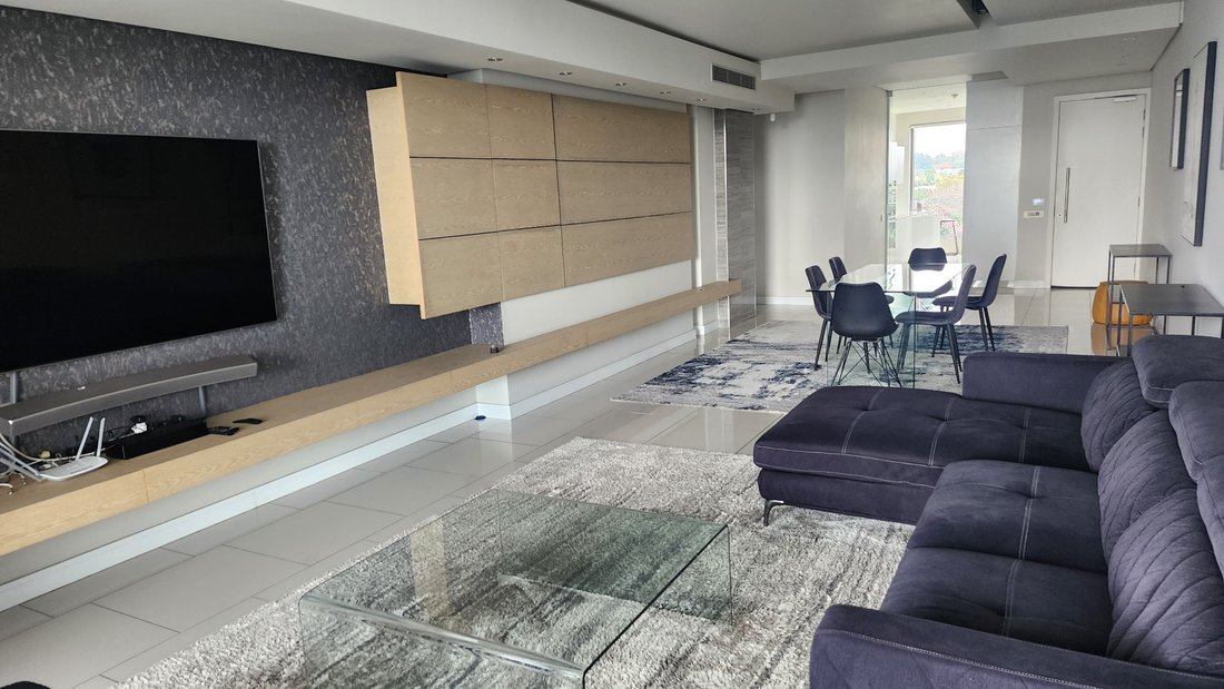 Apartment in Hyde Park, Gauteng, South Africa 1 - 19174027